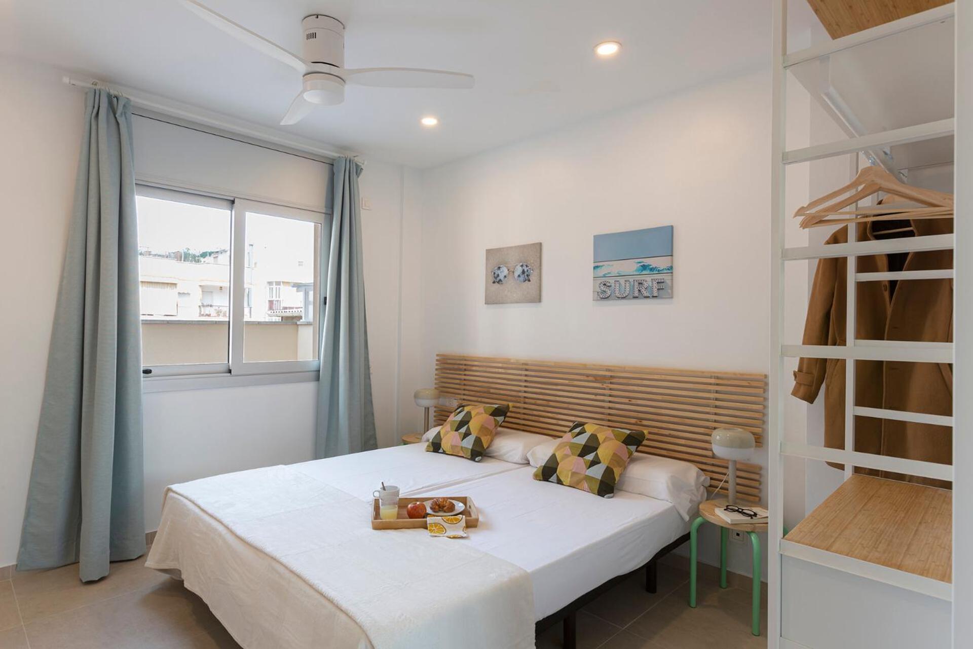 4235 - Ab Santa Coloma Iii Apartment Barcelona